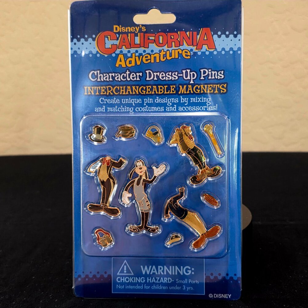 VHTF 2002 Disney California Adventure GOOFY Character Dress-Up 11 Piece Pin Set